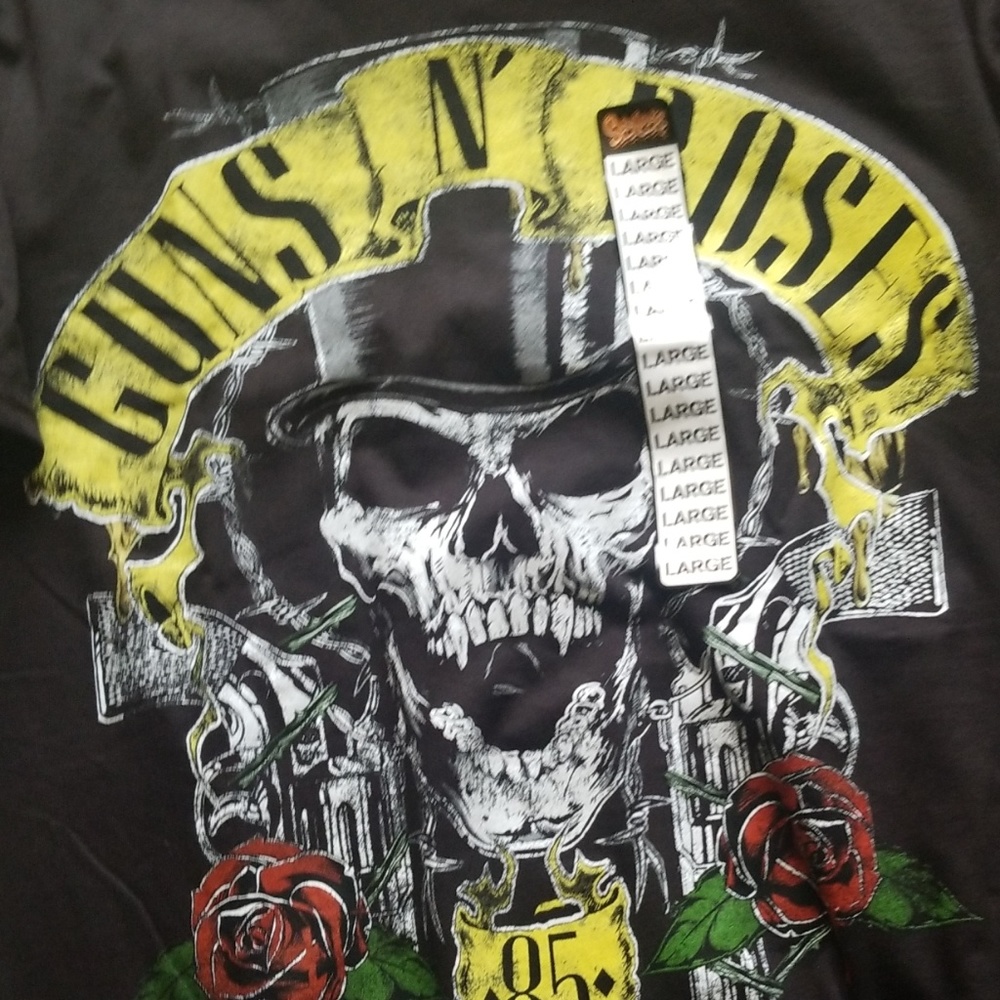 GUNS N' ROSES TSHIRT - Picture 2 of 3